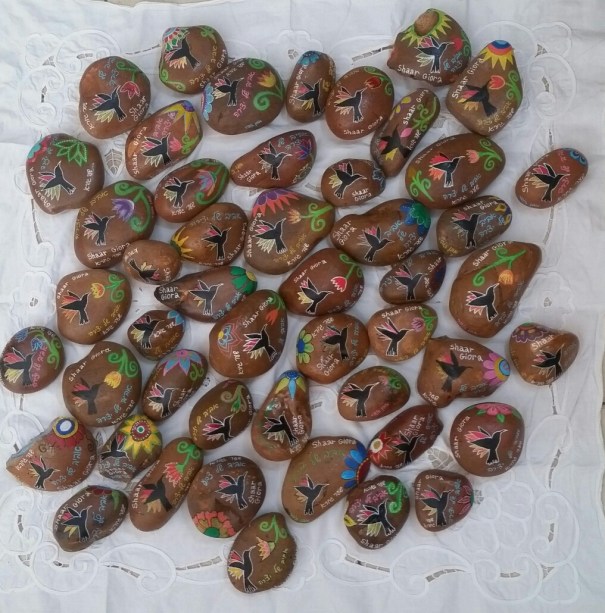 60 אבני זוהר למתנות לספקים במפעל שער גיורא