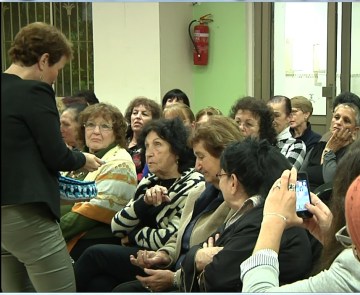 הרצאה .jpgקהל אבנים.jpg123