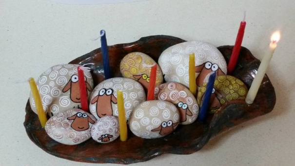 חנוכיית כבשים